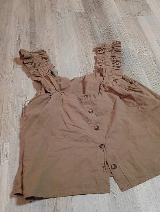 Top - Picture 3 of 4